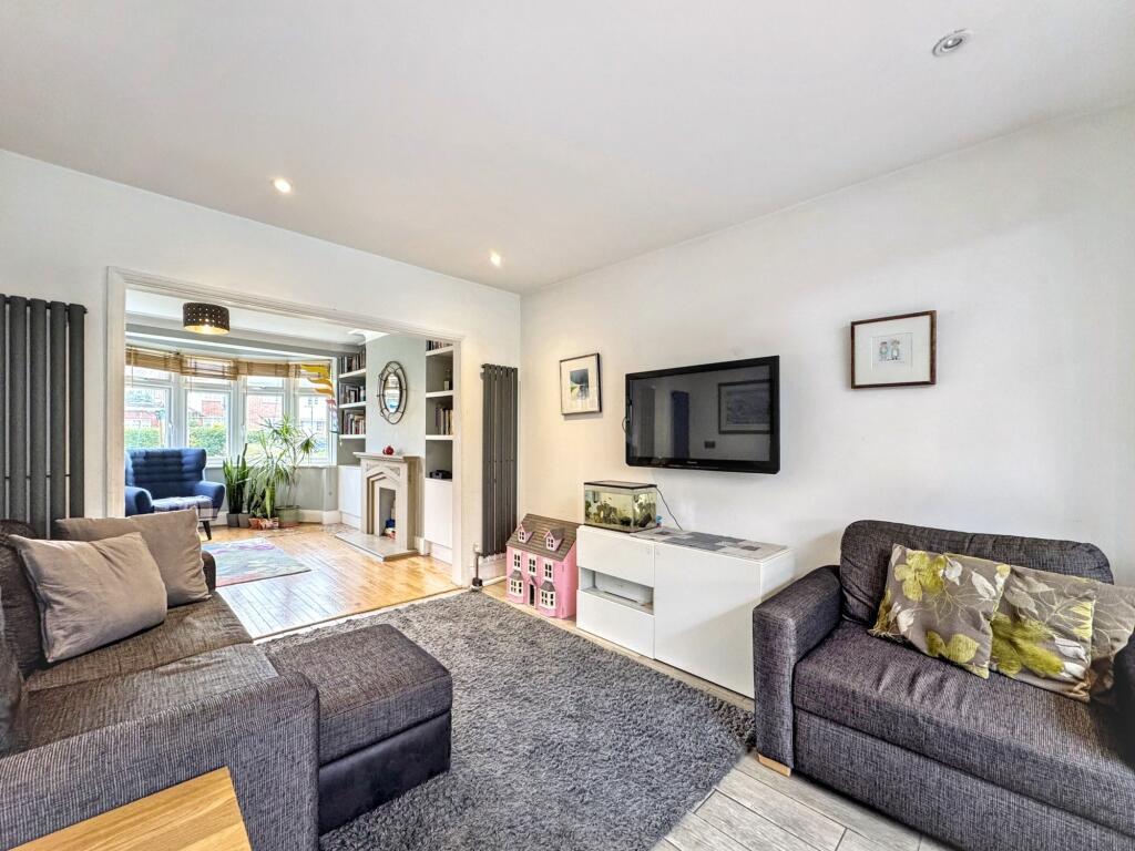 Deans Lane, Edgware, HA8, Edgware